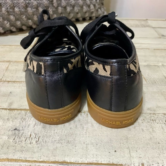 ❤️Michael Kors Khaki & Black Sneakers Tennis shoes - Picture 4 of 6
